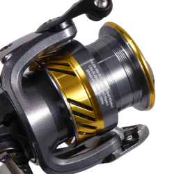 Daiwa Laguna LT 3000 Spinning Reel spool closeup