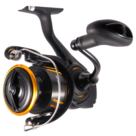 Daiwa BG LT 3000 Spinning Reel front left view