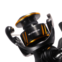Daiwa BG LT 3000 Spinning Reel closeup