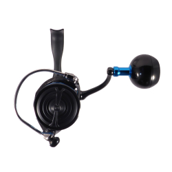 Daiwa Saltist MQ 3000 Spinning Reel front view