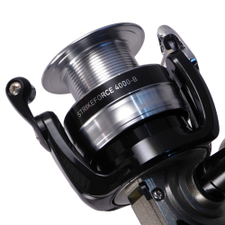 Daiwa Strikeforce B 4000 Spinning Reel SF4000-B reel closeup