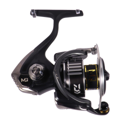 Daiwa BG MQ 2500 right side