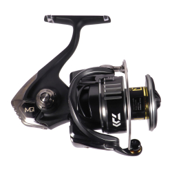 Daiwa BG MQ 4000 right side